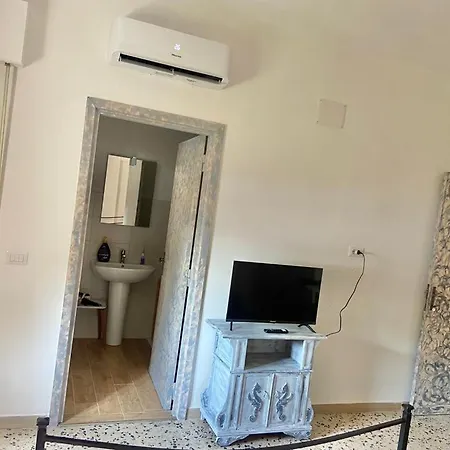 Ajoaolbia Bed & Breakfast *